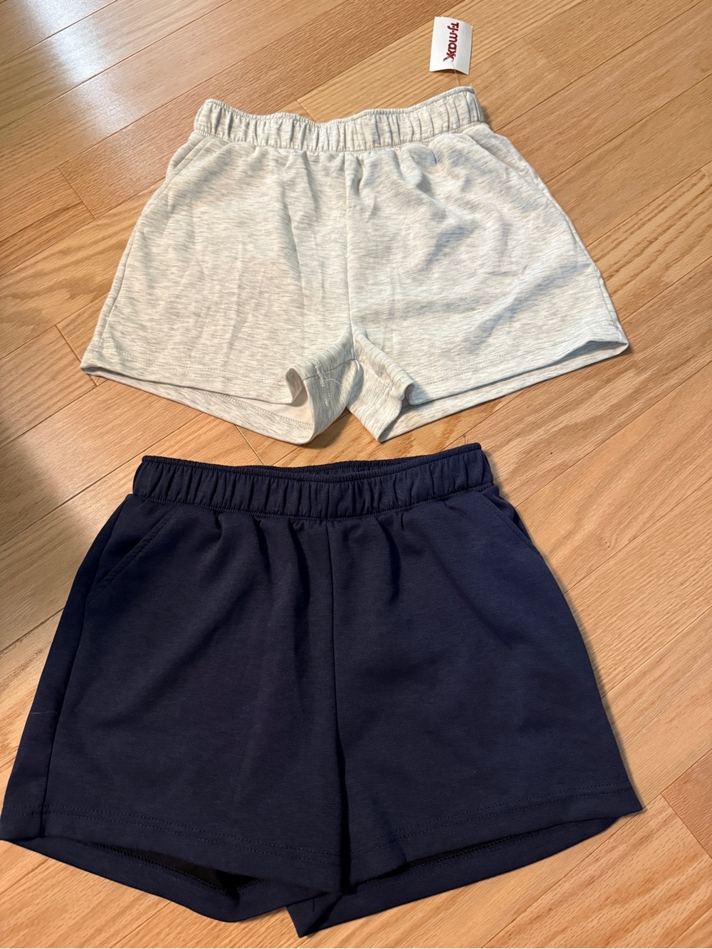 Red Finch/Tj Maxx Casual Women's Elastic-Waist Shorts — Navy and Light Gray